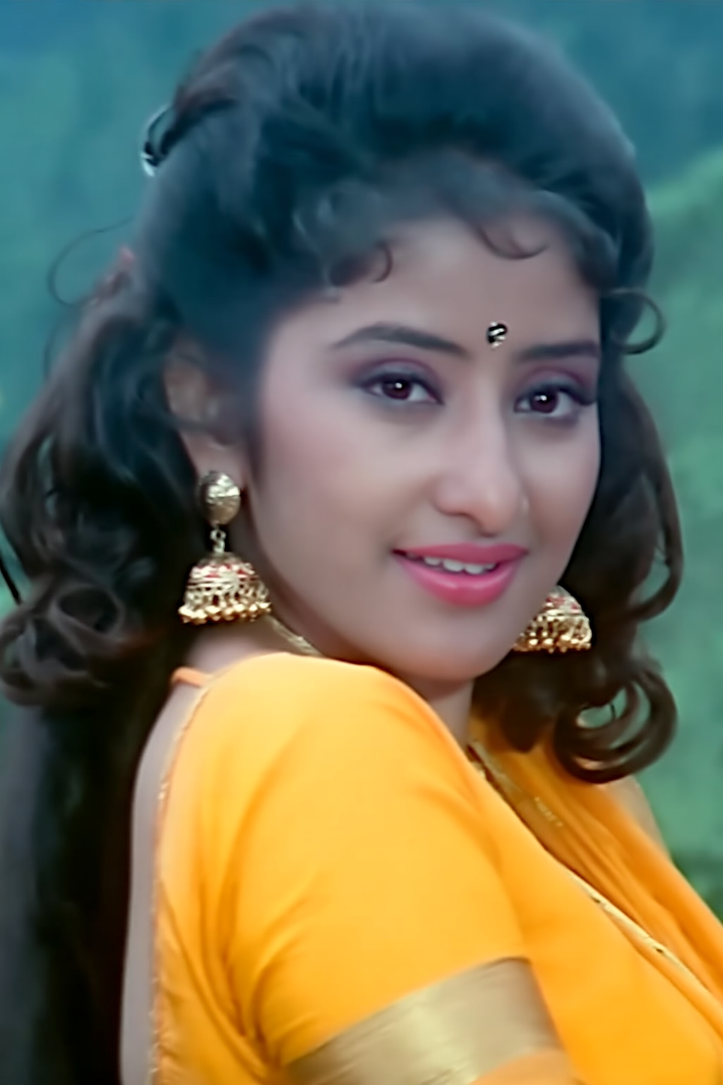 ManishaKoirala_krea2 c1-st2000