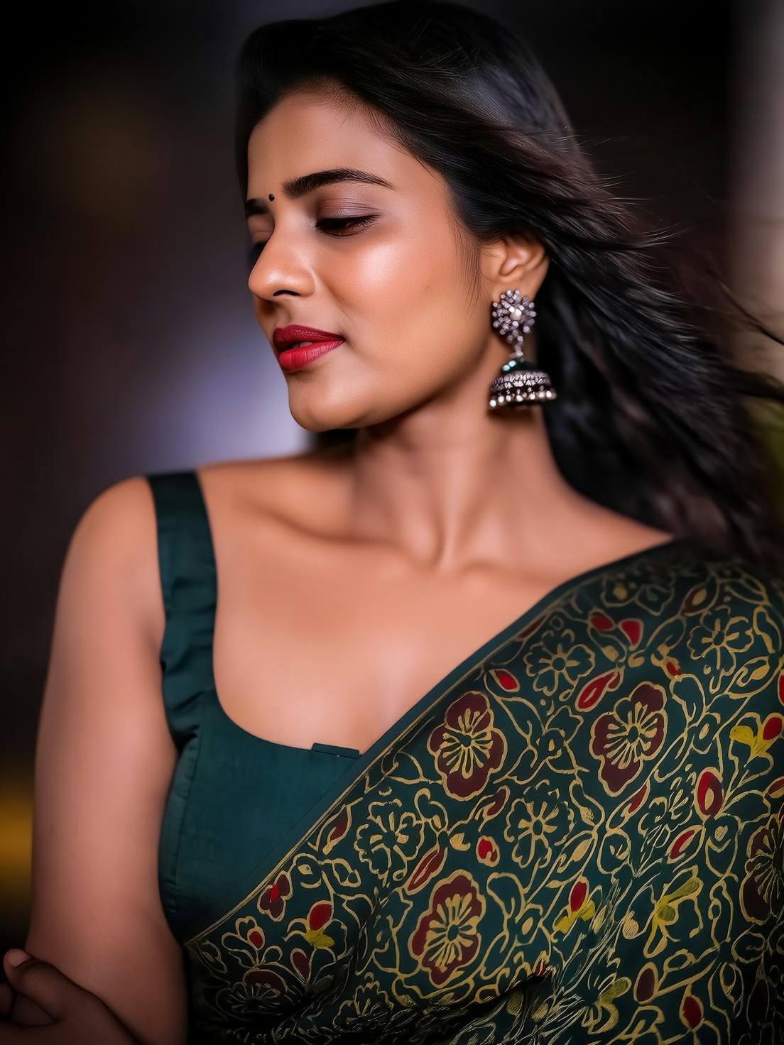 AishwaryaRajesh-QI2512 c1-st6000