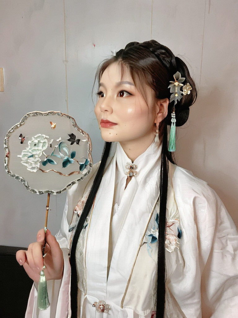 laonansheng/guzhuang-Realism-Pony-Mix5-v1.0