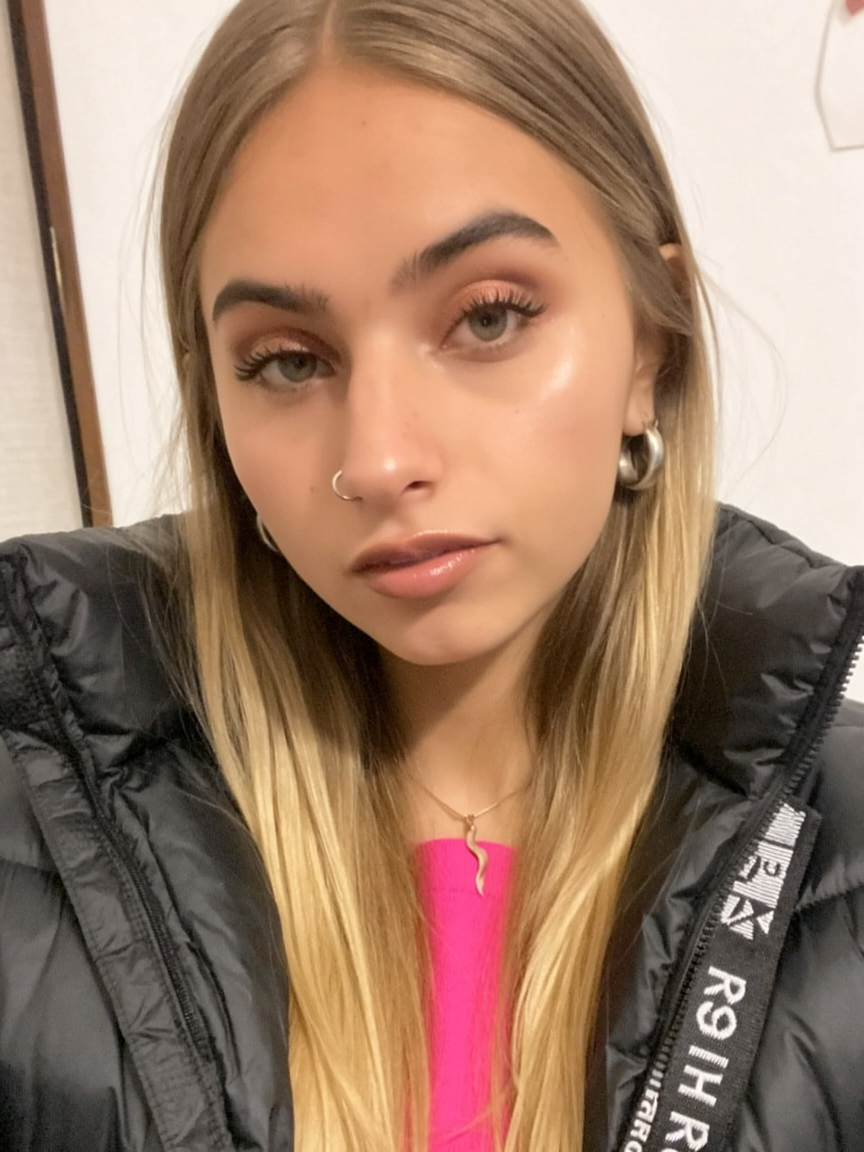 MaiaFlux2Kleinbase9b ckpt-5