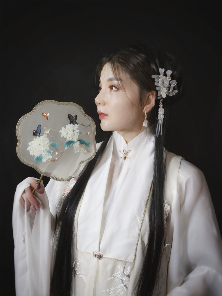 laonansheng/guzhuang-pony-dongyanvxing-v1.0