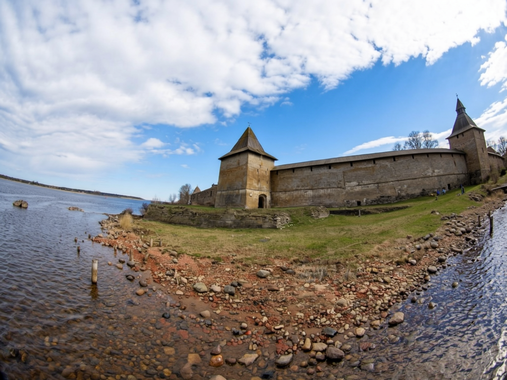 Camera_8mm ckpt-1