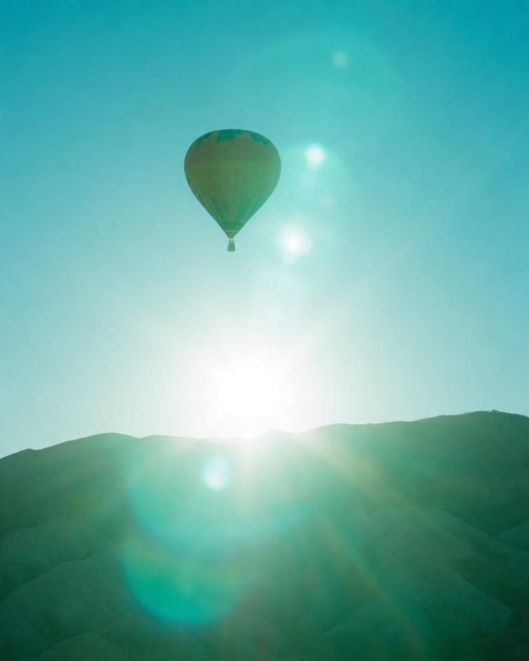 ilkerzgi/krea-2-teal-glow-lens-flare-lora