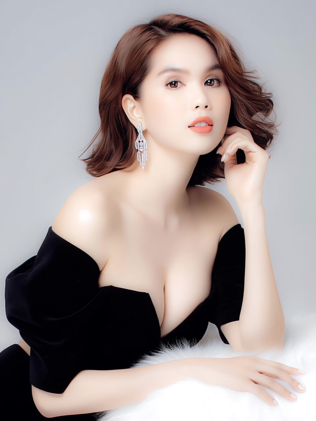 ngoc_trinh_qwen2512 20260211141200