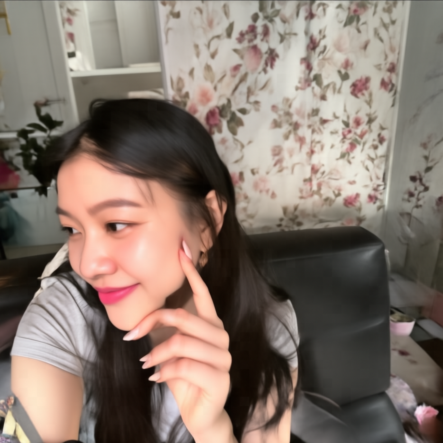 woman2hi c1-st9000