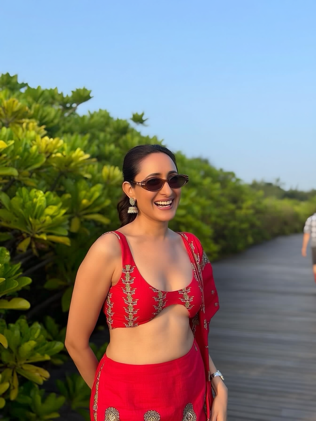 PragyaJaiswal-QI2512 c1-st3000