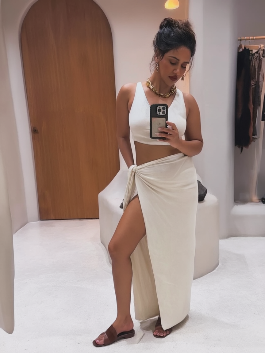 AishaSharma c1-st7000