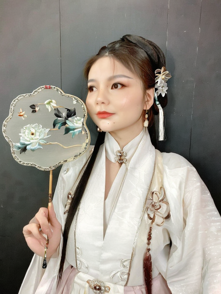 laonansheng/guzhuang-Realism-Pony-Mix5-v1.0