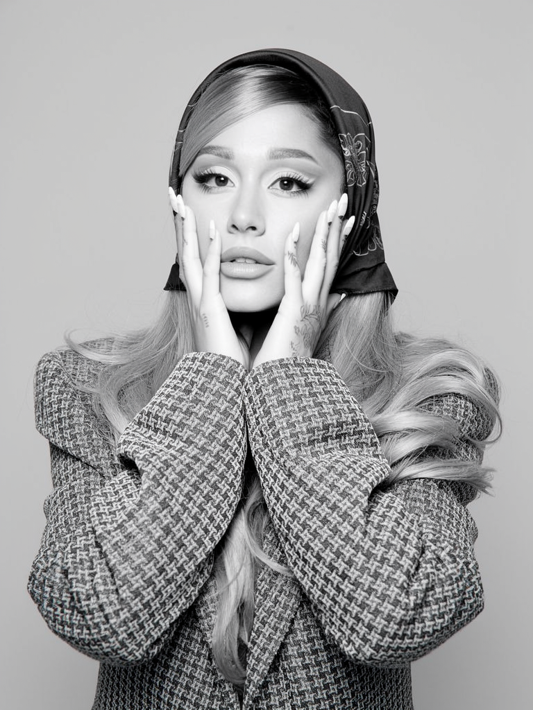 ariana c1-st10000