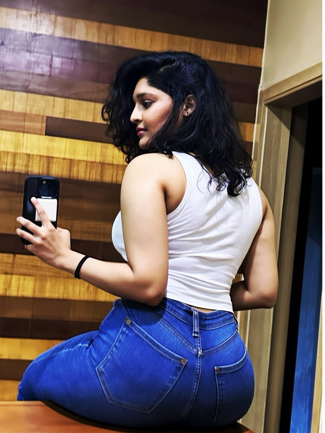 RitikaSingh-QI2512 c1-st4000