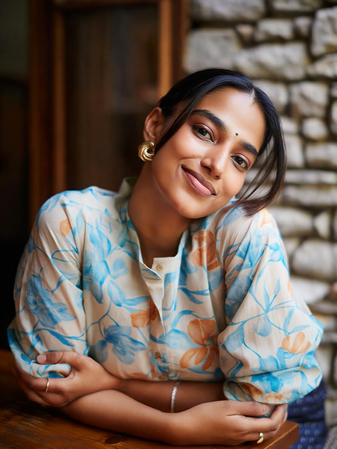 MeenakshiChaudhary-QI2512 c1-st1000