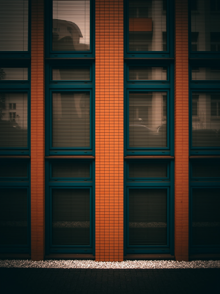 DarkerShades-Klein c1-st1000