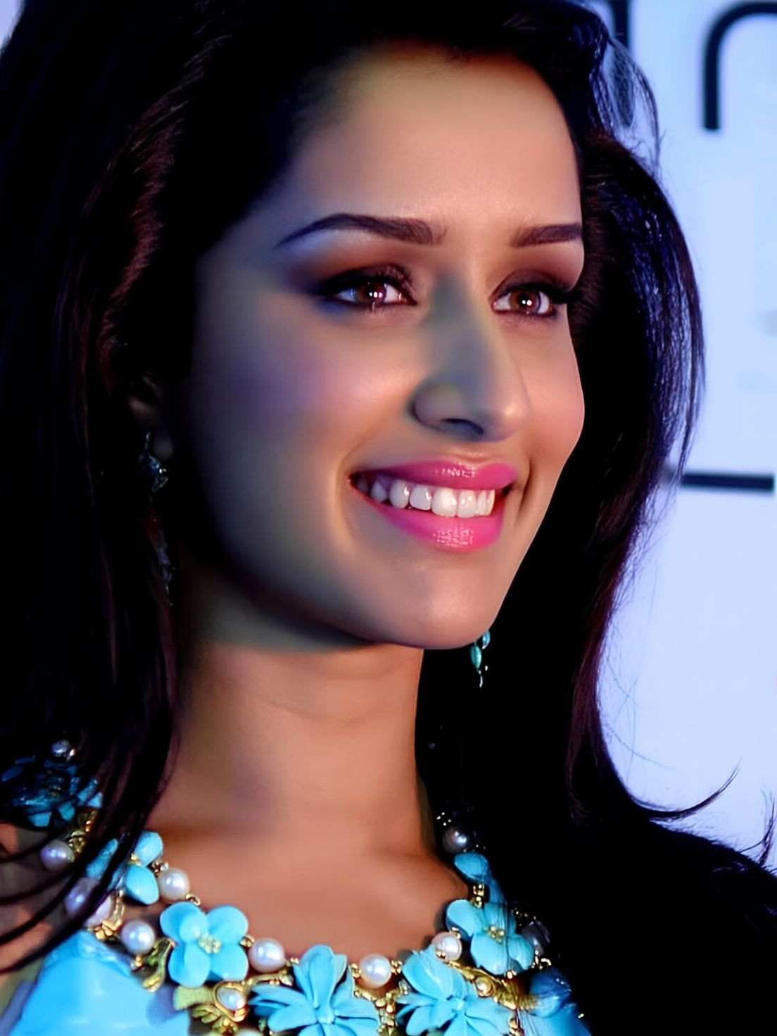 ShraddhaKapoor_qwen2512 ckpt-10