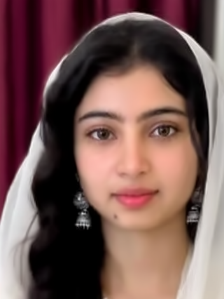 Sara_Arjun_K2 c1-st2000