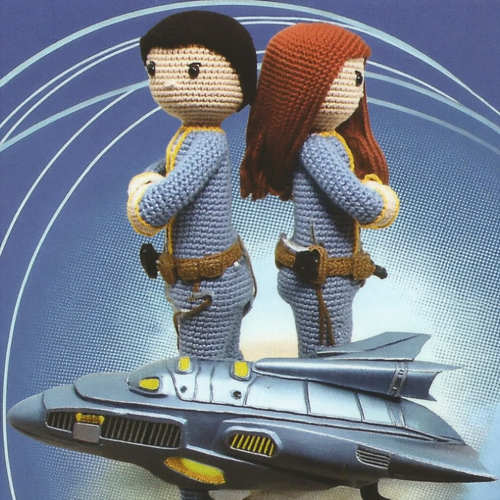 qie2509_crochetted_figures_01 ckpt-10