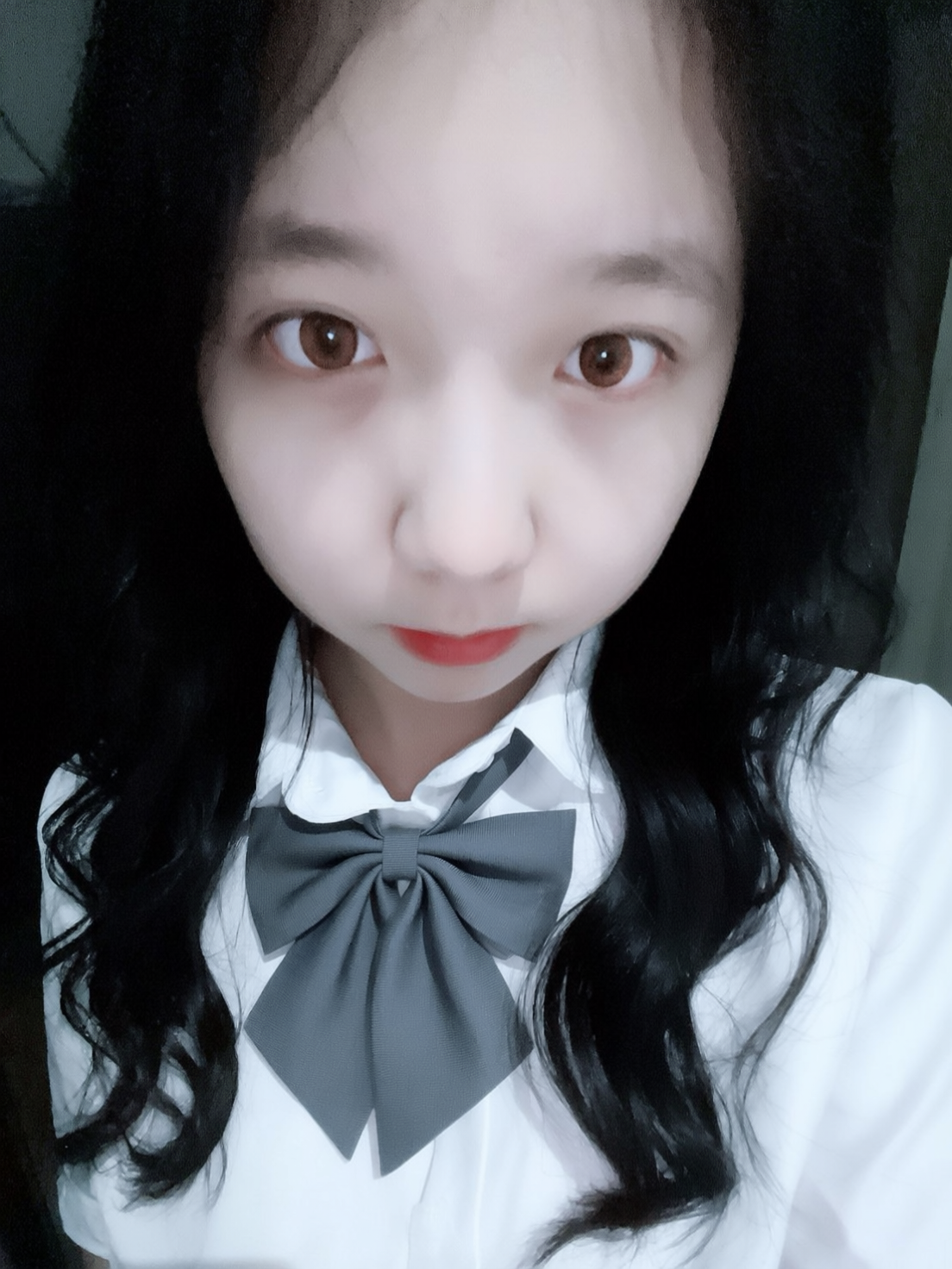 yiyi-nvsheng-Qwen-Image-2512-v1.0 c1-st2000